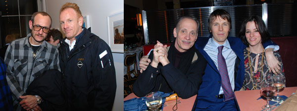 左图: 摄影师Terry Richardson 和艺术家Jack Pierson。右图: John Waters, Ryan McGinley 和Parker Posey。(所有摄影: David Velasco)