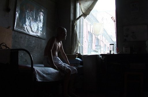 季丹，《哈尔滨旋转楼梯》，2009，纪录片，剧照，109分钟.