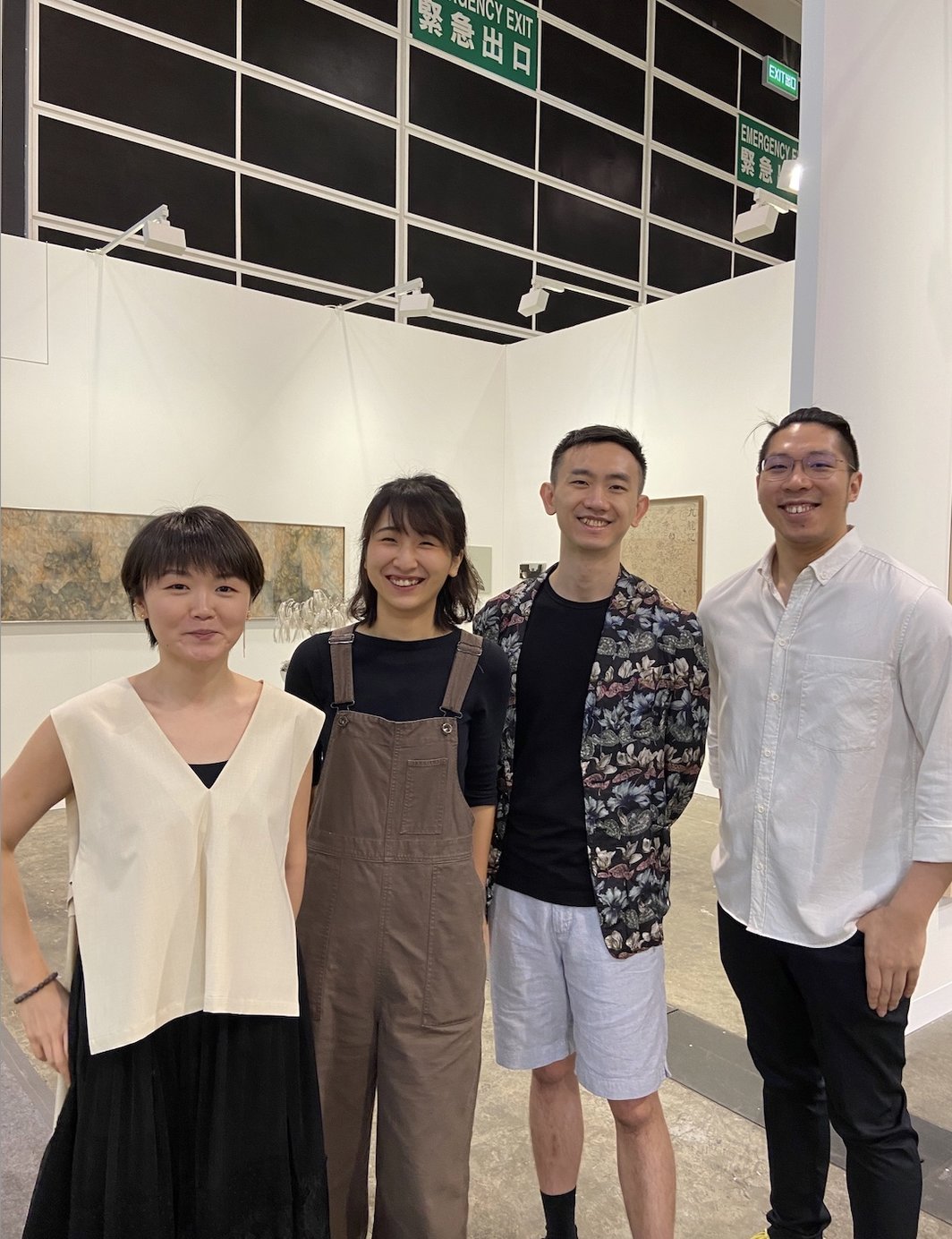 从左至右：艺术家蔡钰娟、沈君怡、韦邦雨、熊辉.