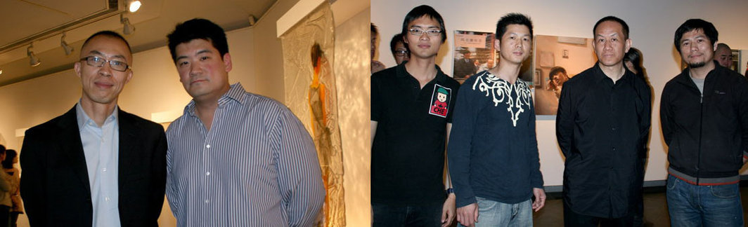 左图：卢杰和收藏家Richard Chang。右图：艺术家黄世常、黄勇、谢东明、赵峥嵘。