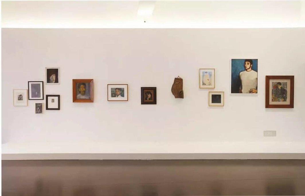 “沙龙、沙龙：1972-1982年以北京为视角的现代美术实践侧影”展览现场，2017. 摄影：Fang Yongfa.
